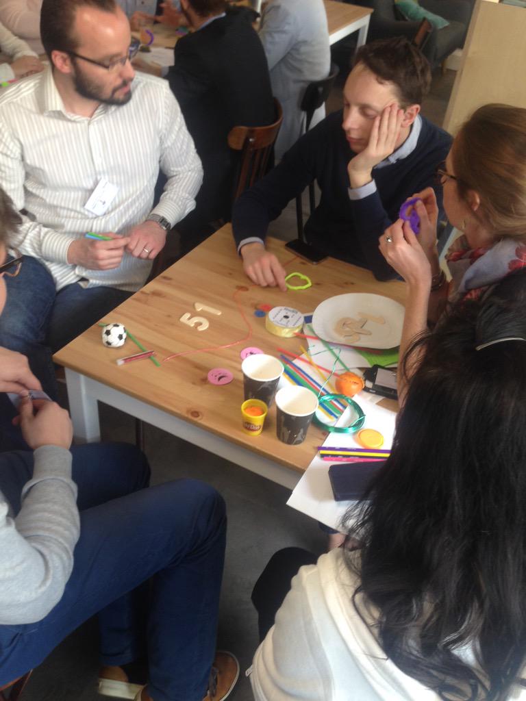 CDonaint's tweet photo. Travailler autrement #accathor #formationgoogle http://t.co/qNIPOFwDph