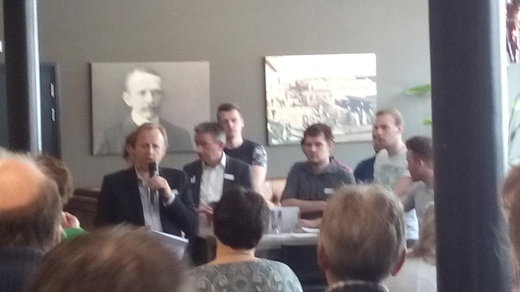 Over functies uitpoepen <a href="/benkuiken/">Ben Kuiken</a> het meisje bij de kassa en de bedoeling #WNO074