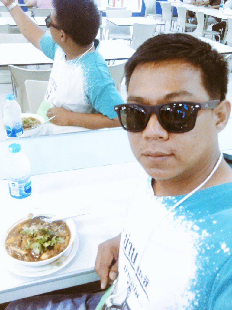 ake3000's tweet image. 