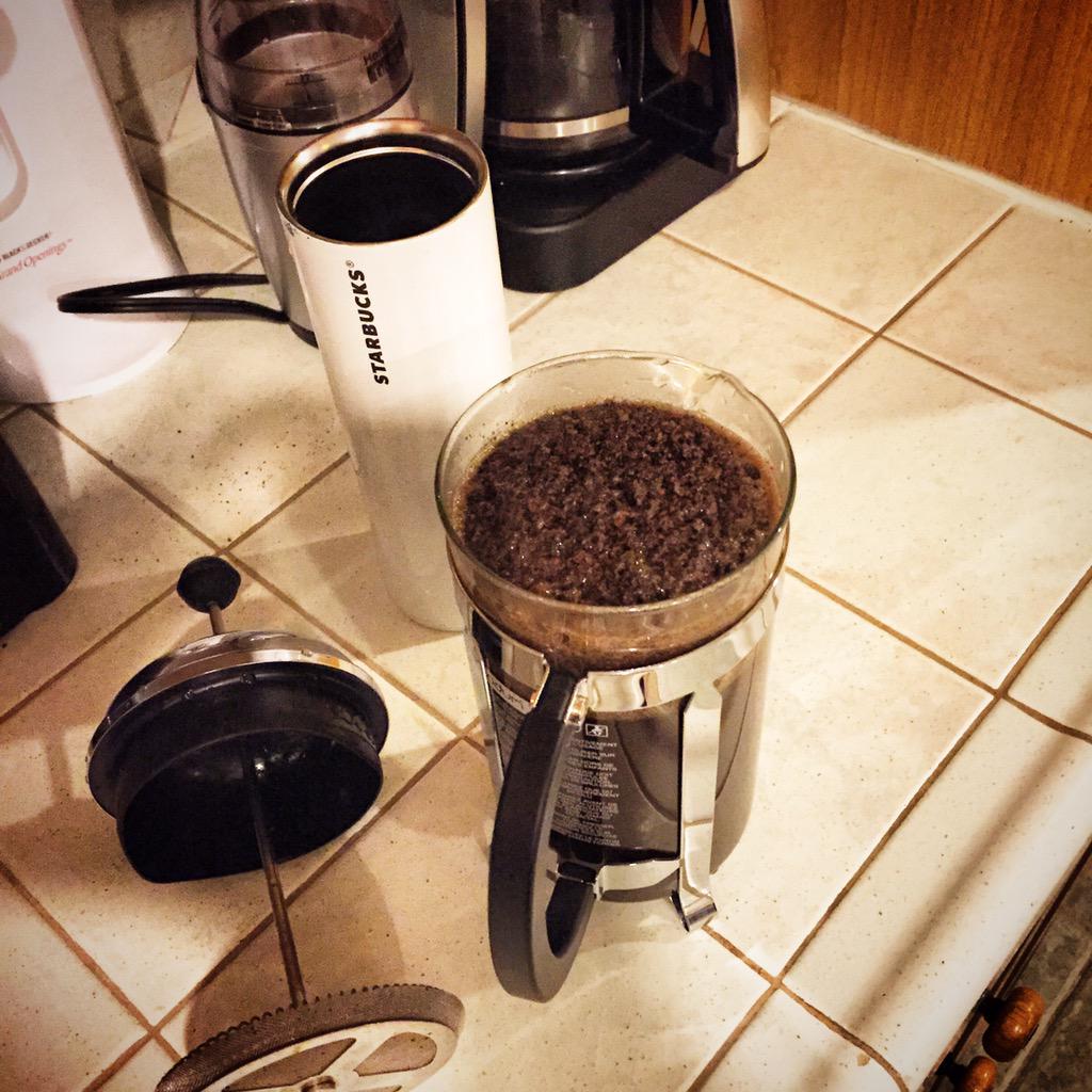 VaperBoom's tweet photo. Good morning #VapeFriends! #coffee is ready! http://t.co/5C531FTT1S