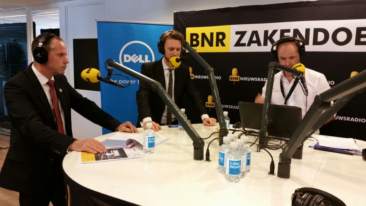 #Cyber report vandaag verschenen. <a href="/MaartenGehem/">Maarten Gehem</a> nu bij <a href="/BNR/">BNR Nieuwsradio</a> samen met Wil van Gemert van <a href="/Europol_EU/">europol</a>