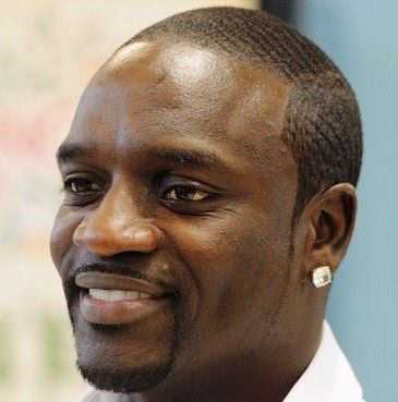 Happy Birthday to one of the biggest R&b and hip/hop musician in the world, my Mentor (Akon) is 42 today! 