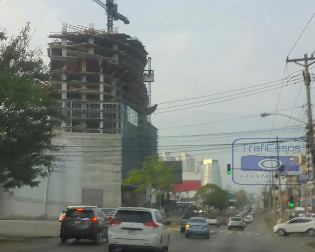 LiderNegocio's tweet photo. Trafico fluido en la Tumba Muerto, próximo a Plaza Edison @MiDiarioPanama @tvntrafico @ATTTPanama http://t.co/Tgb9wxP6k1