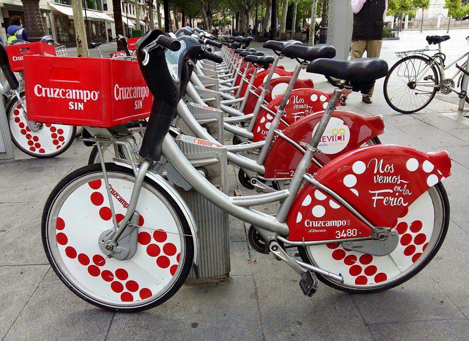 Jartible_'s tweet photo. Esto son las cosas de Sevilla miarmaaa...!!! http://t.co/leYvOXSlVg