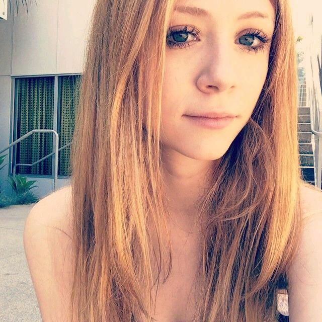 Happy birthday to Liliana Mumy 