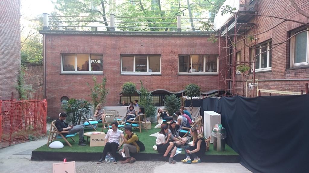 darcmag's tweet image. @mondoarcmag and @darcmag at @_designjunction @Euroilluminazio #milanodesignweek