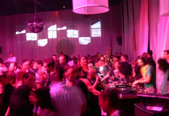 ChEffenberger's tweet photo. #danoneacademy are you ready for tonight's "Campus Closing Party" - the bus is leaving @19.30 h - see you there! http://t.co/Y5MB3Az4nm