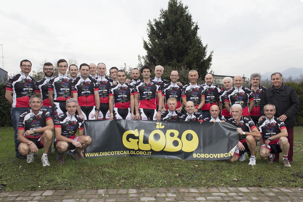 PiemonteSport's tweet photo. Le "fatiche" del fine settimana del Team Valli del Rosa - http://t.co/YCFAipO5z6 http://t.co/2JnZ0kW950