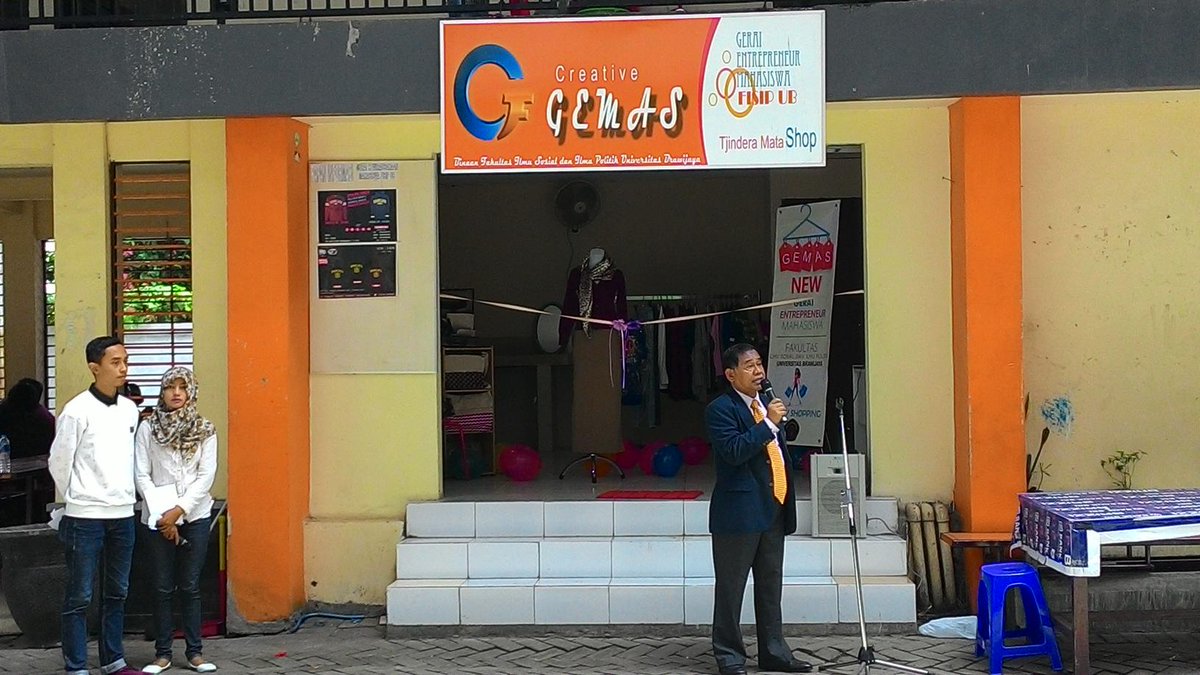 scienteees's tweet image. Peresmian Gerai Gedung FISIP Universitas Brawijaya (8/4/2015) (2)