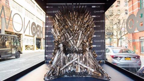 ValueMyStuff's tweet photo. @THR @HBO @Uber we would love to value the throne #GameofThrones #tvmemorabilia #valueyourstuff http://t.co/1gugLbCoSj