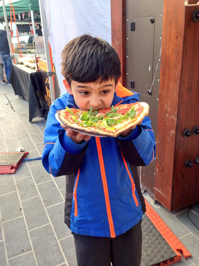 Loving this truck @FolktownMarket <a href="/cookinthebox/">Pizza Box</a> :)