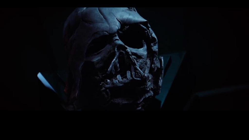 The new <a href="/starwars/">Star Wars</a> trailer 😁😁😁😁😁😁😁😁😁😁 #SWCA #BB8 #C3PO #BB8 facebook.com/StarWars/video… #TheForceAwakens