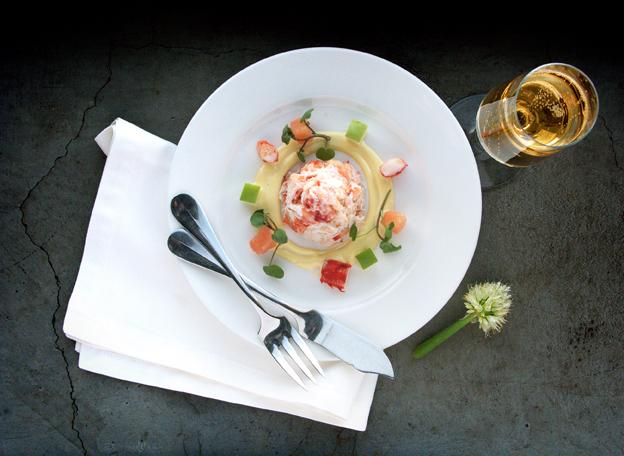 Revista_Ya's tweet photo. #Patagonia: @Singular_Hotels ofrece una variedad de platos de la zona, aquí algunas recetas http://t.co/ZwOUMd4GXD http://t.co/mVGuhOgt1H