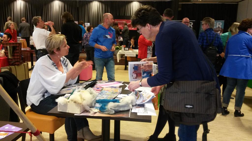 Daniellevpeer's tweet image. Gezellige drukte op de markt, mooie opkomst!