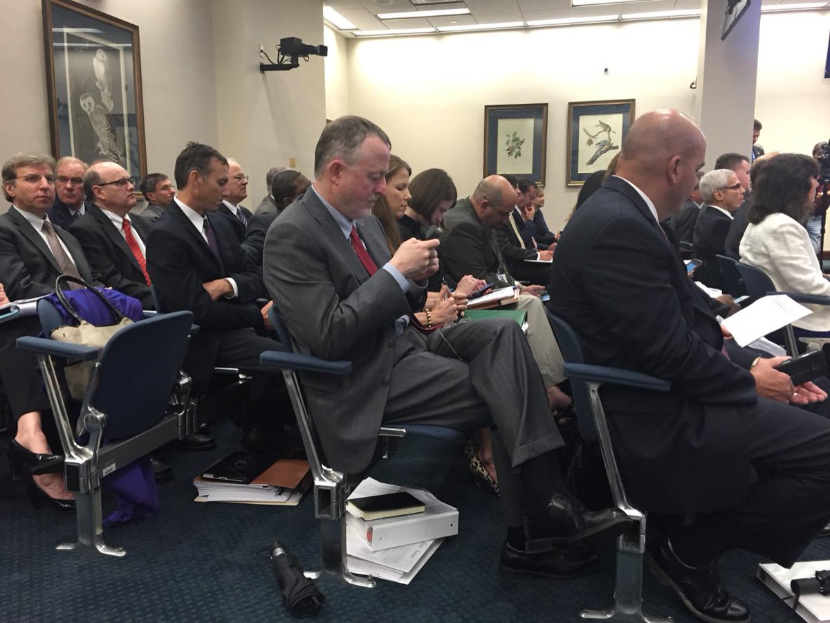 barbaraleader1's tweet photo. Higher Education community fills the Senate Finance room to hear budget discussion this morning http://t.co/zokxUeIWjz