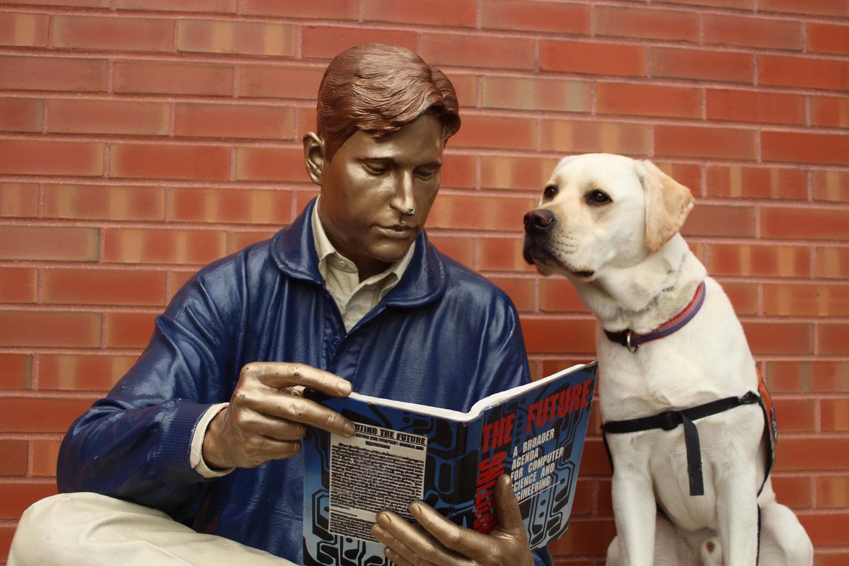 graingerlibrary's tweet photo. We're excited that @GraingerBob found a loyal new friend - @Illinidogs golden lab #GraingerTheDog http://t.co/eLj825vdyy