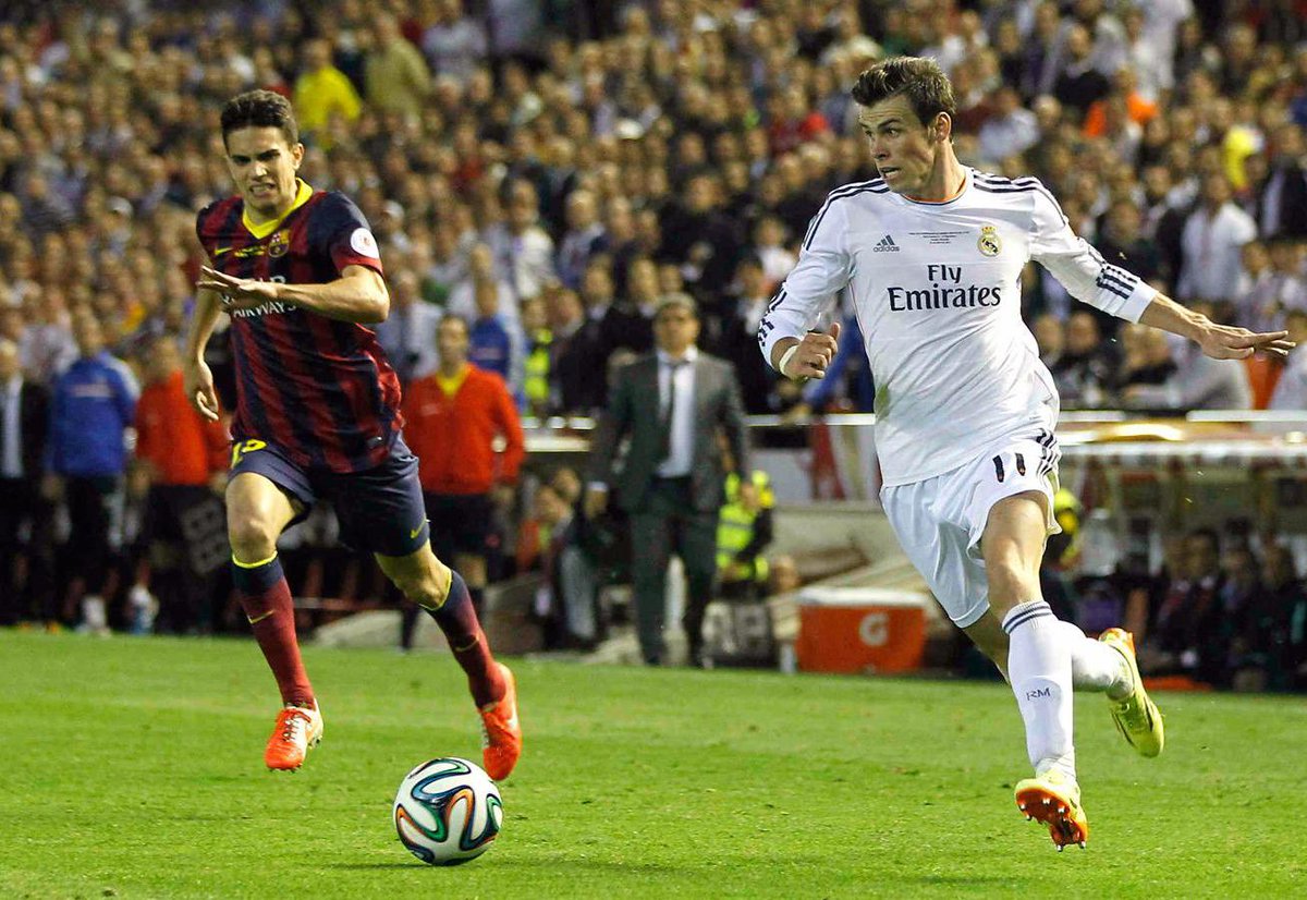 MenezRMCF's tweet photo. Hoy se cumple un año de aquel gol de Bale con el que algunos siguen teniendo pesadillas. #GENIUS http://t.co/kjXaTmk7Cf