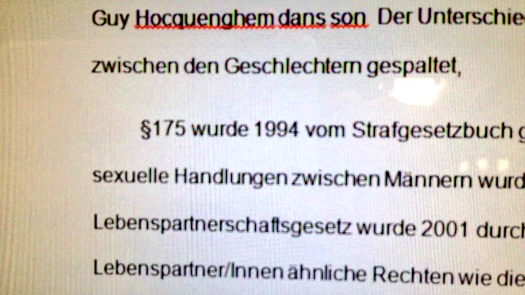 emlaure21's tweet image. Started to write about a french critic, started to write in French. #germandissertation #linguistproblems