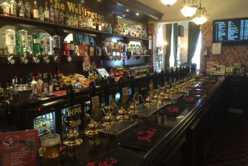 inapub's tweet photo. #realale pub says 'bring your own food' reports @LineElise http://t.co/gCbFgBS4ua #ukpubs #inapub http://t.co/d5y3OTeWqB