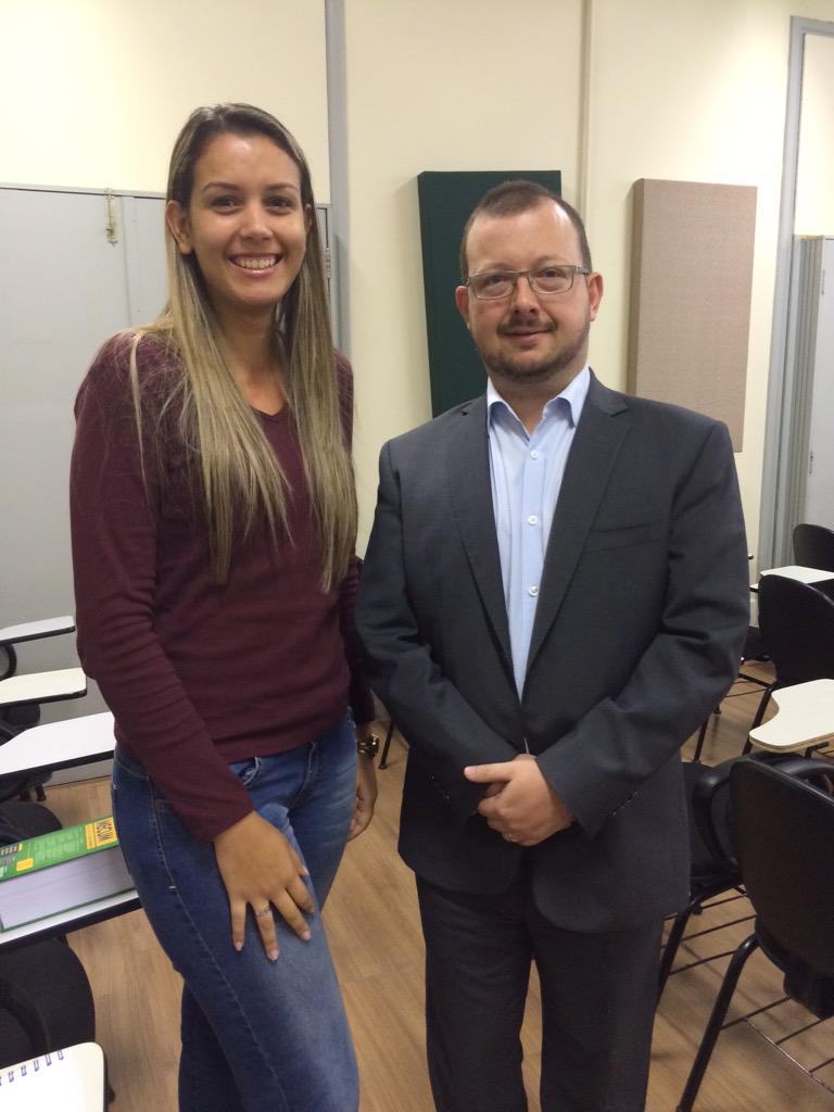 danyneri's tweet photo. Prof @MarceloMarineli obrigada pelas excelentes aulas!! Uma honra poder estar aqui! #oab #damasio @CacoalDamasio http://t.co/oeUvEC4Vhw