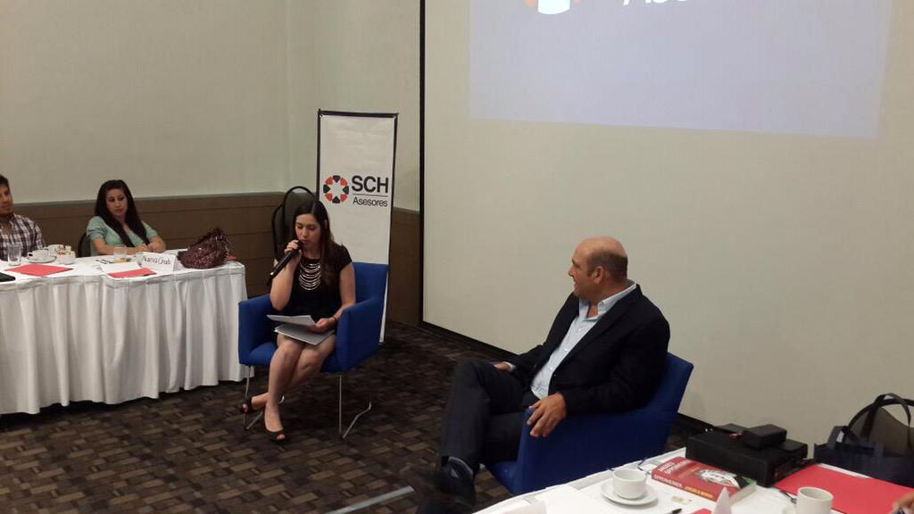 chamangnp's tweet photo. Compartiendo experiencias @gsalum7 @PlaneaTuRetiro @angyeSg @LopezyChaman @Pollito7269 http://t.co/1ZONfmZU7H