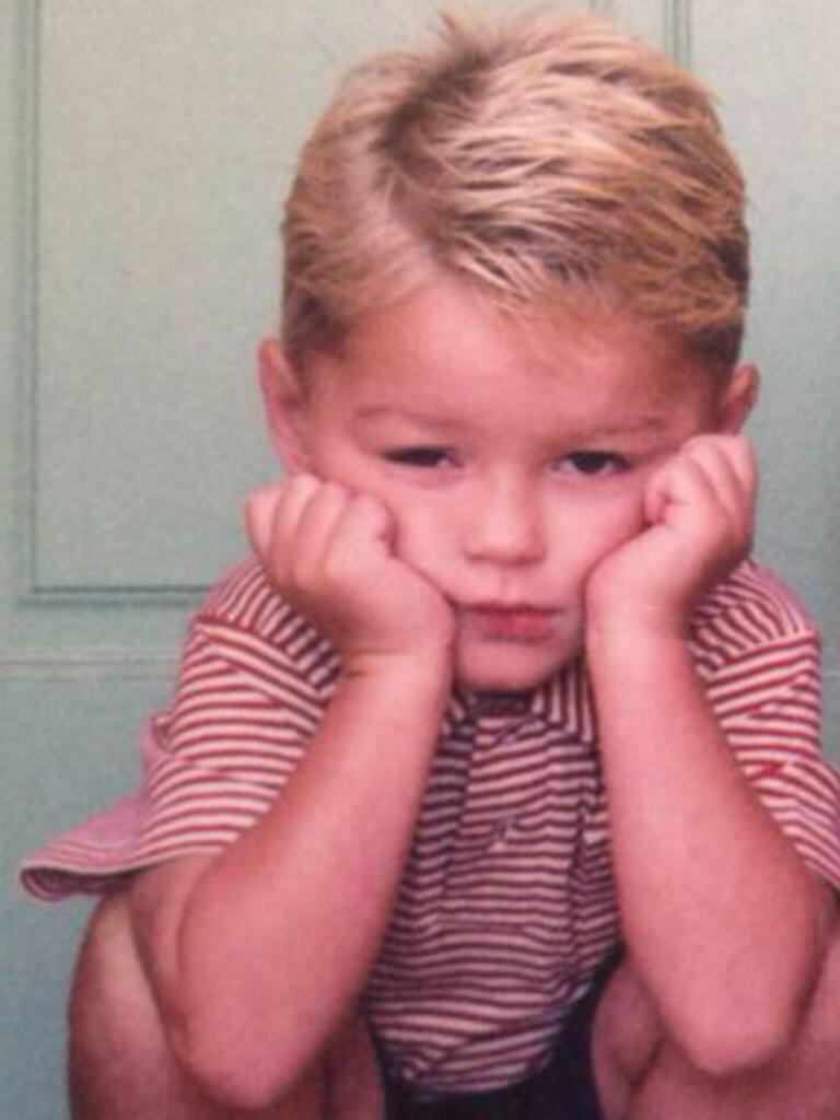 PeytonDemi's tweet photo. When you miss an #AskPeytonList http://t.co/hqLOd7oXGX