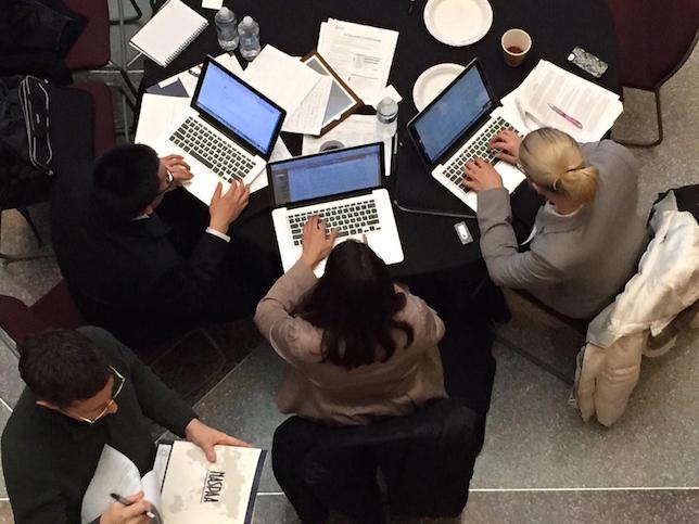 Grad students compete to find a solution to #healthcare #policy using #SystemsThinking!!

campustechnology.com/articles/2015/…