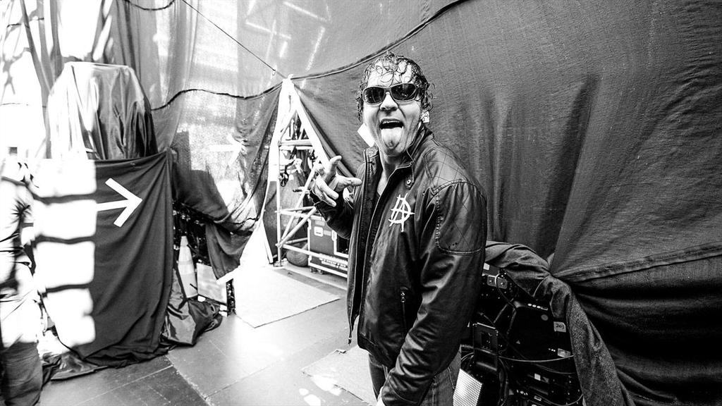 RecklessWWE420's tweet image. Dean backstage at Wrestlemania 31