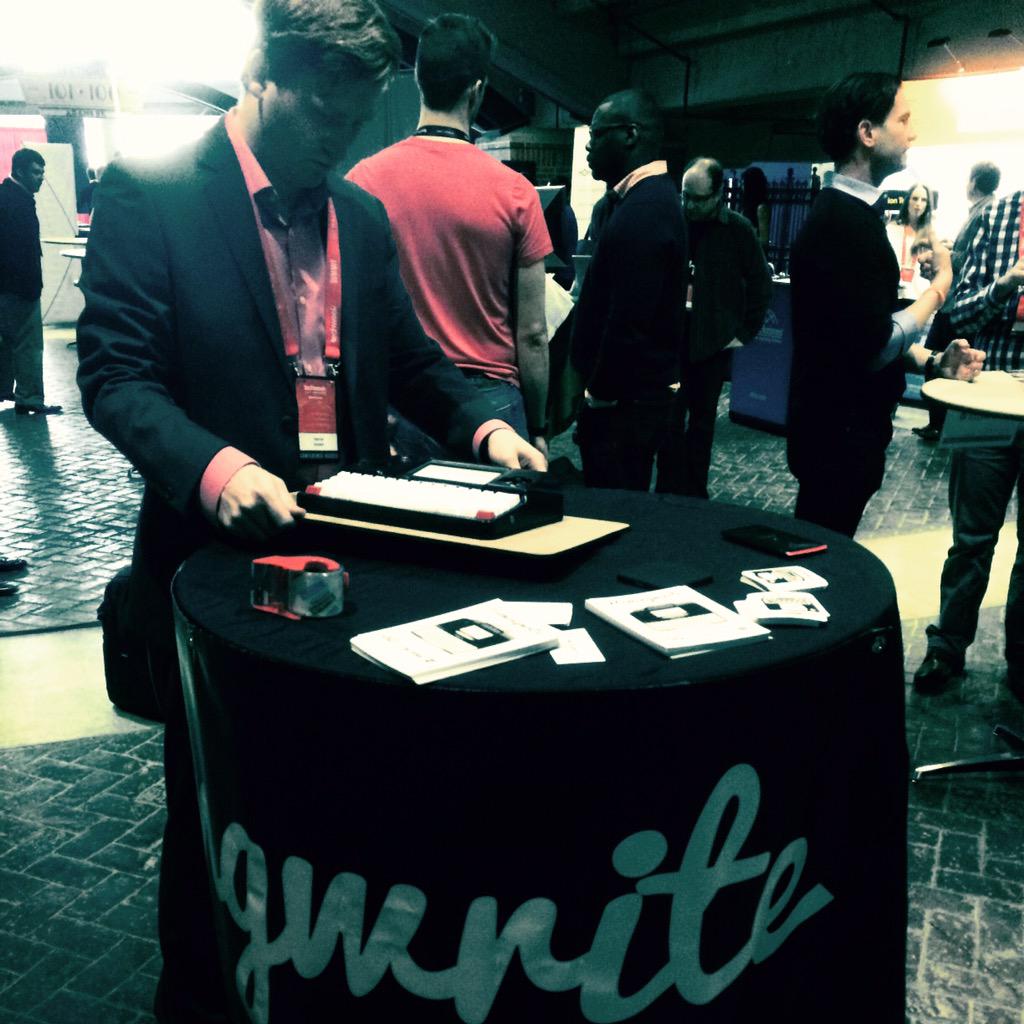 CorpMagazine's tweet image. Coolest tech product here - the Hemingwrite. No distractions while you write! #Hemingwrite @Hemingwrite #TechweekDET