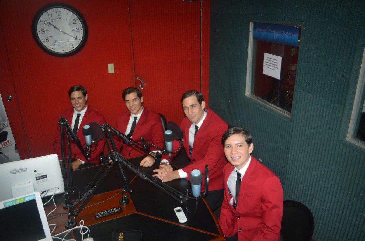 SomosRetz tweet picture