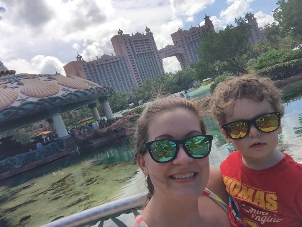  Happy Birthday Nikki! Wishing you a wonderful day from the beautiful Atlantis resort. Have a good one! 