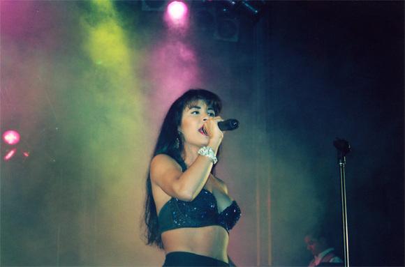 Happy Birthday Selena Quintanilla  