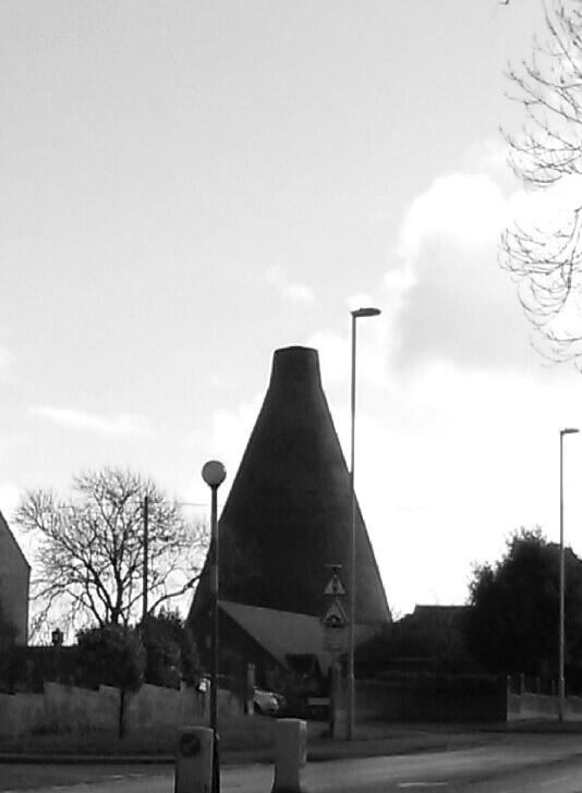 The_LizMarshall's tweet photo. @LostRiverUK 
Red House Glass Cone in Stourbridge, West Midlands, UK.
:D
#SeeLostRiver #UrbanScenes http://t.co/pboZz2hmRh