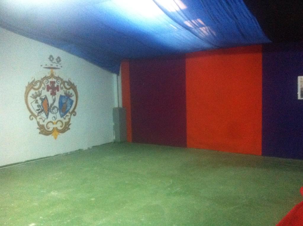 Bateria_VVega's tweet photo. Comienzan las nuevas obras de nuestra nave de ensayo, novedades que van a quedar de categoría @amvirgendlavega http://t.co/zROa2bHuea