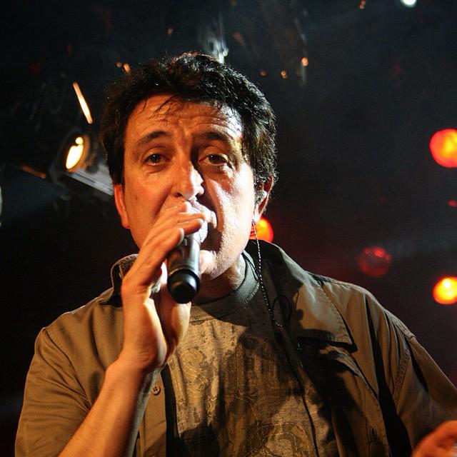 manologarciacia's tweet photo. Fotos #ManoloGarcía d Cristina Macias Crimg79 participando en promo #ATMFoxlife @foxlifees #retomusic A ver si ganas! http://t.co/MQCG3yJMk0
