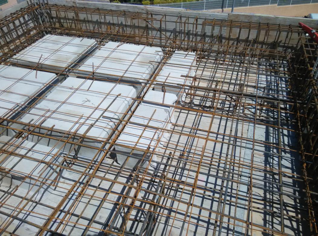 joaquin_giner's tweet photo. Hoy hemos hormigonado el ultimo forjado de chalet en Águilas.#arquitectotecnico + servicios en http://t.co/OSqPdcLSHB http://t.co/SY9rPkTVIC