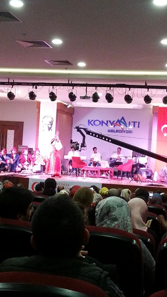 kuresunniler's tweet photo. Canlı yayın programımız başlamıştır. http://t.co/xENgy8E8c3