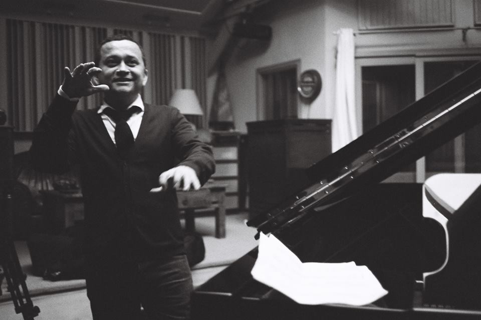RevistaSono's tweet photo. Hoy en Sonoadictos 9 pm hora Col por http://t.co/DSjZK3yT3F música con #YuriBuenaventura e info de #IneditColombia http://t.co/sqxJZBigYk
