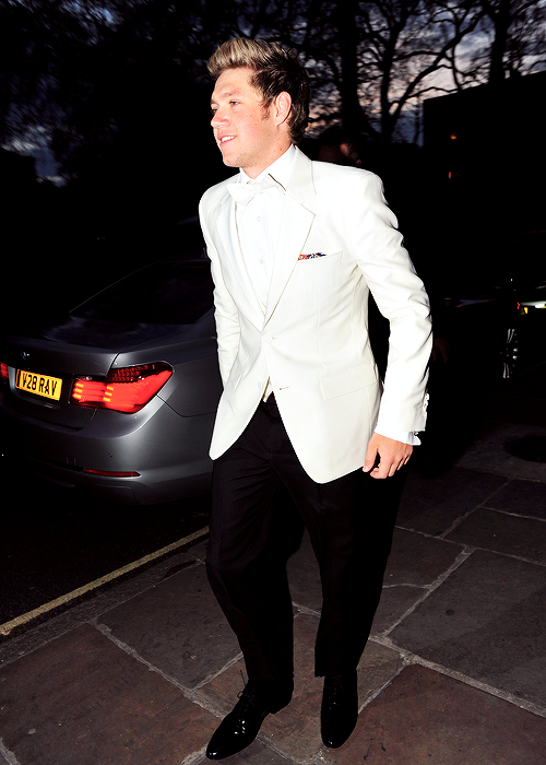 Niall_Updatess tweet picture