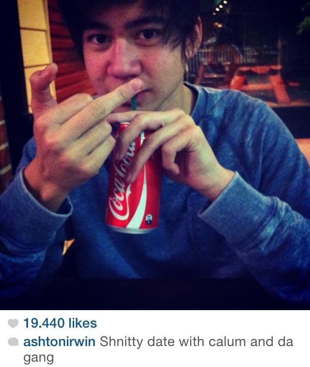 lqcashton's tweet photo. a little bit of cashton on ashton's ig http://t.co/gfbREl2Ivq