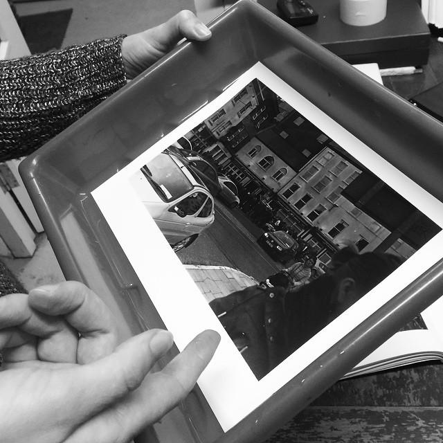 Darkest_Room's tweet photo. #darkroom Kim has nice borders. http://t.co/kIZaS9e9R8