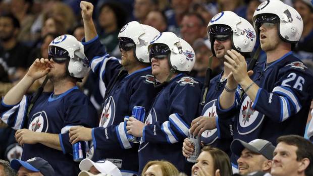 globeandmail's tweet photo. How excited Winnipeg is for #NHLPlayoffs: "Pretend you’re 7 again &amp; tomorrow’s your birthday http://t.co/rj3MF0WWiW http://t.co/pN7lw5lKyM