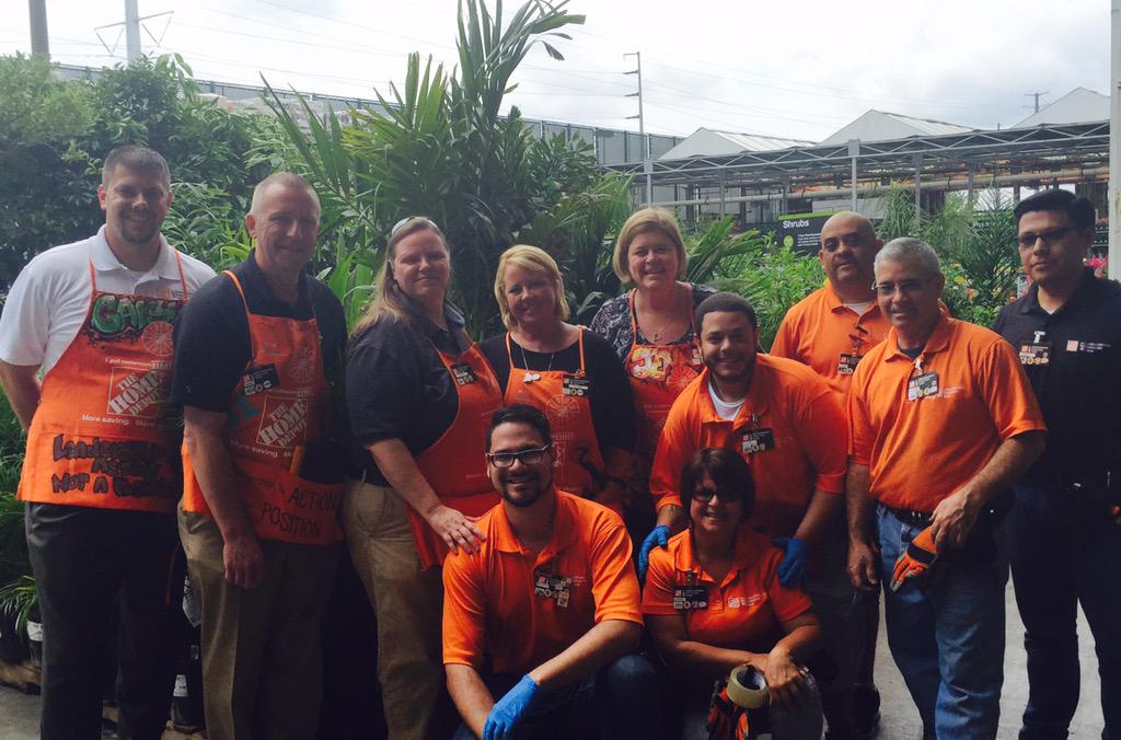 SE D12 Awesome visit with our SW friends!! <a href="/HartleyDouglas/">Doug Hartley</a> @Katie_DEM_D58 <a href="/Jenn_Calder/">Jennifer Calder</a> <a href="/METGaryF/">Gary Furnish</a> <a href="/elisiatumHD/">Elisia Tummings</a>