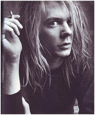 HAPPY BIRTHDAY! to wish Dave Pirner of a very 