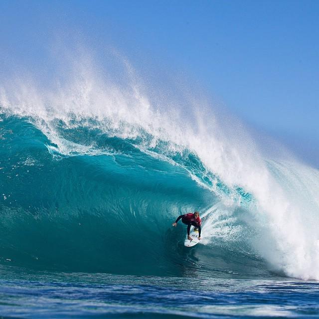 ripcurl tweet picture