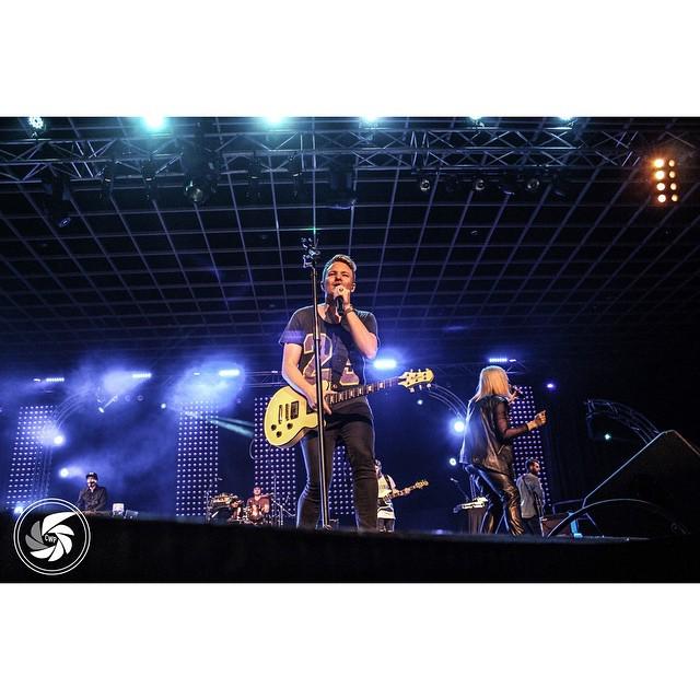 PhotogFound's tweet image. #photography The ninth picture to #Fusion14 recap. Planetshakers knows how to rock! #Fusion #FusionRecap #Fusion14R…