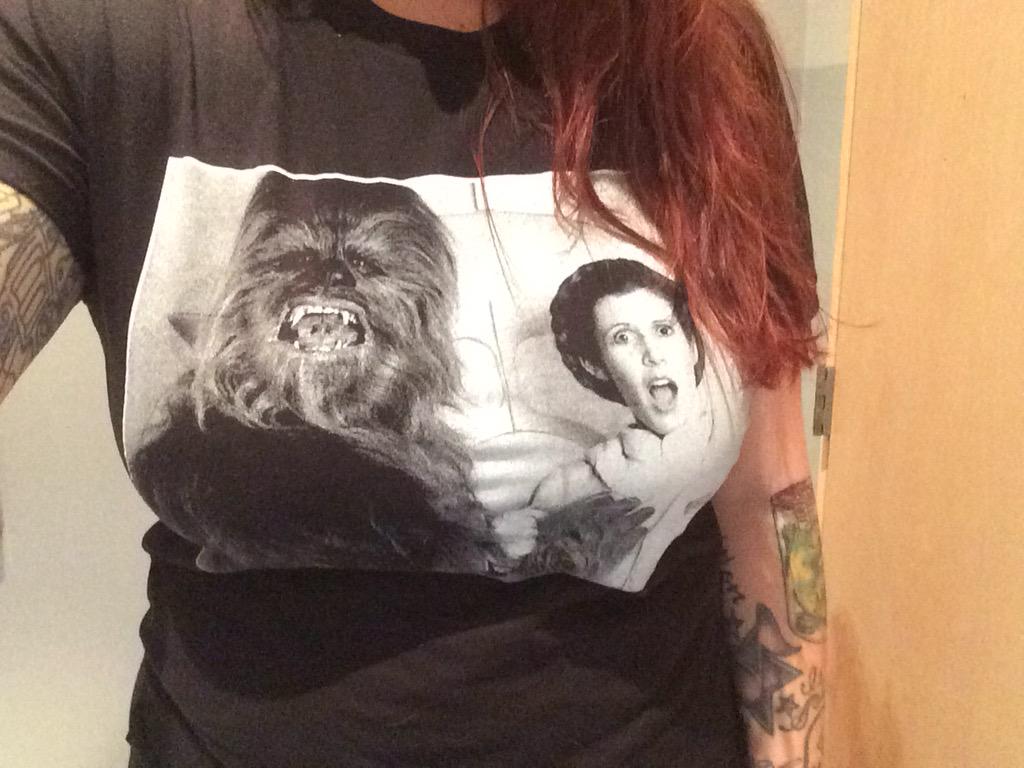 kposxxx's tweet photo. Today is the best day. #dasbootleg @DasBootleg13 #starwars #StarWarsCelebration http://t.co/n0s1z4hHTk