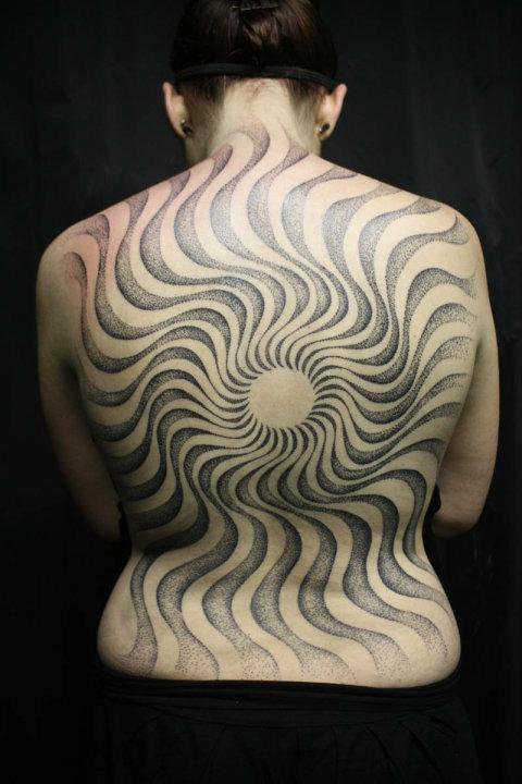mantra_tattoo's tweet photo. Darryll's full back piece from a while ago! #dotwork #patterwork #opticalillusion #blackwork #mantratattoo http://t.co/SlVWgtaCNR