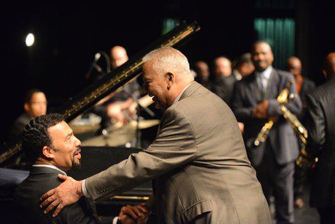 firsttakepr's tweet photo. Bobby Lyle set to do a tribute for Joe Sample April 18 at the Berks Jazz Fest.
http://t.co/DAorcrbozT http://t.co/MaRI8biWPD