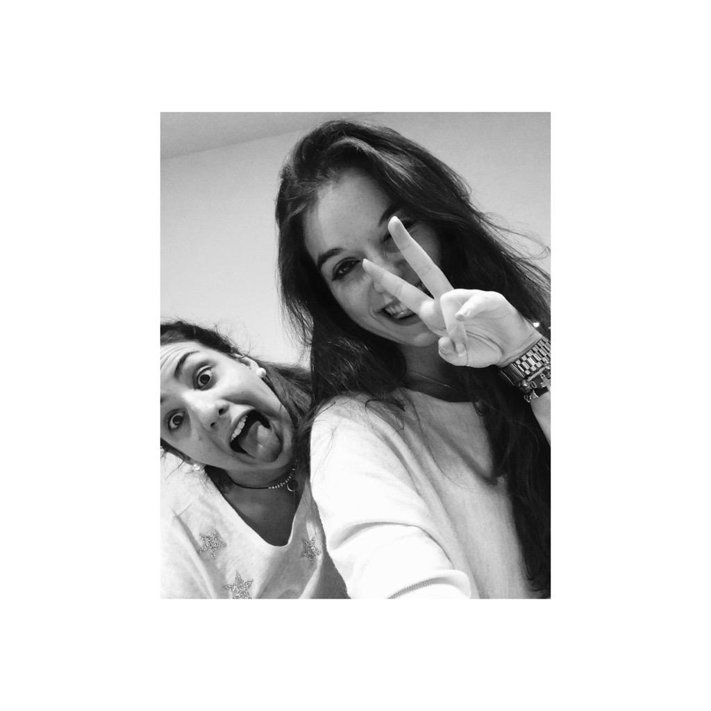 anepgago96's tweet photo. Como tu no hay dos ✌️ #Flawless #NoAlTraslado #LoveYourMadness @JDHPaula 🐧❤️🐼 http://t.co/e2l80w78yE